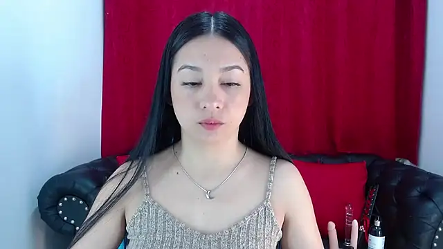 Lila Pinky online show from January 16, 1:36 pm