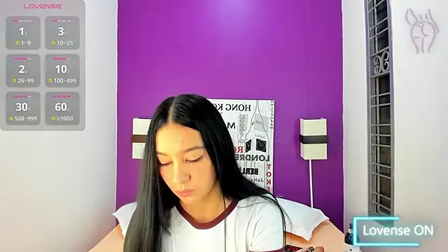 Lila Pinky online show from February 4, 12:22 pm