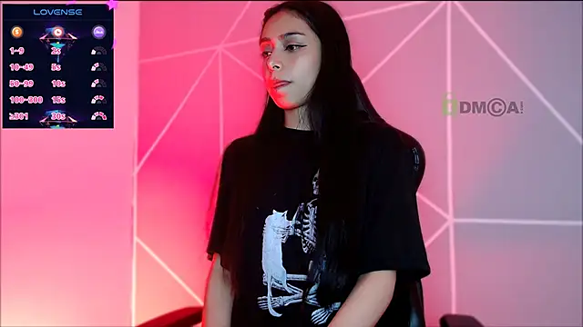 lilylouisee online show from October 27, 12:53 pm