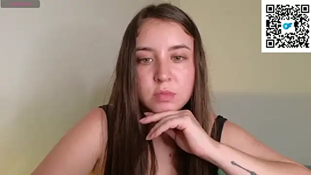 Snapshot of Daivis_17 chatting on July 23, 9:13 pm Daivis 17 online show from July 23, 9:13 pm