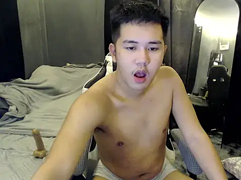 xgregor07 online show from November 5, 10:48 am