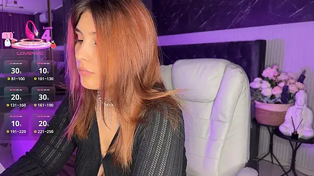 XtraHotX online show from October 2, 1:12 am