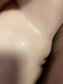 Snapshot of Beijing2000 chatting on October 21, 2:01 am Beijing2000 online show from October 21, 2:01 am