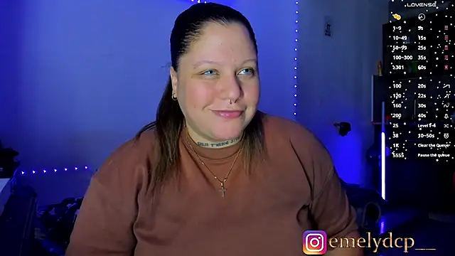 Snapshot of mariana_maze chatting on July 23, 5:05 am mariana maze online show from July 23, 5:05 am