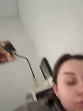 ellie ssexy online show from February 4, 5:24 am