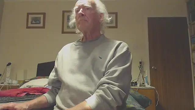 Snapshot of WaverlyKernow chatting on March 7, 7:41 am WaverlyKernow online show from March 7, 7:41 am
