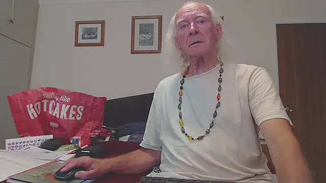 WaverlyKernow online show from September 21, 1:35 pm