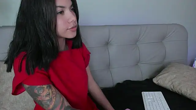 were-Naughty online show from December 27, 7:35 pm
