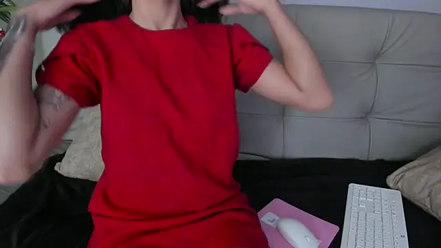 were-Naughty online show from December 27, 10:37 pm