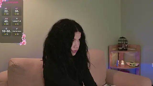 were-Naughty online show from June 10, 1:21 pm