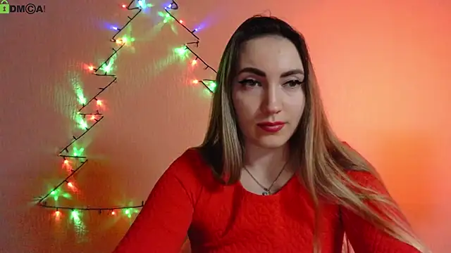 Snapshot of cute__angell chatting on December 25, 2:34 pm cute angell online show from December 25, 2:34 pm