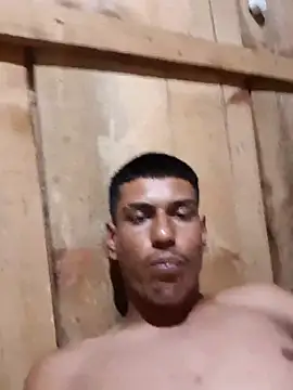 fernandes v online show from December 11, 12:12 am