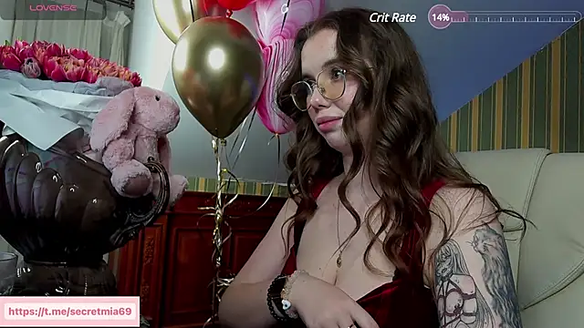 SecretDesireMe online show from February 14, 5:46 pm