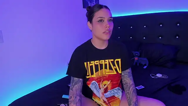 sweett dirty online show from May 4, 3:41 pm
