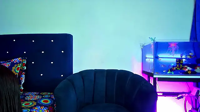Aliice Doll online show from July 7, 12:46 am