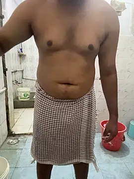 Snapshot of girls_lovers90 chatting on November 30, 8:40 am girls lovers90 online show from November 30, 8:40 am