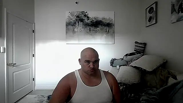 Snapshot of Curiousme111 chatting on August 4, 12:52 pm Curiousme111 online show from August 4, 12:52 pm