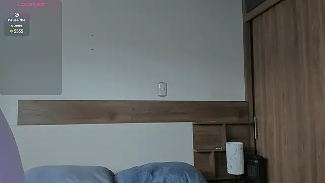  fullmoon online show from February 25, 8:51 pm