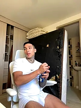 sendfer online show from September 26, 8:35 pm