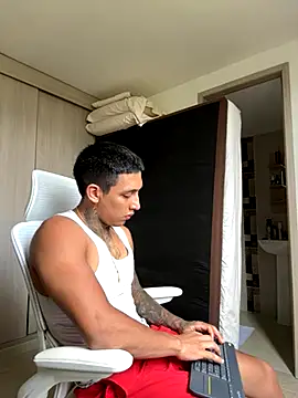 sendfer online show from October 3, 8:28 pm