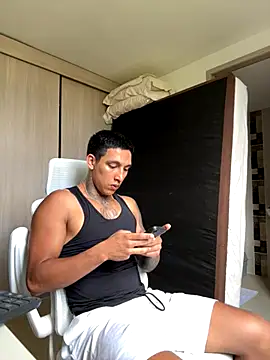 sendfer online show from November 12, 8:19 pm