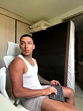 sendfer online show from November 19, 9:26 pm