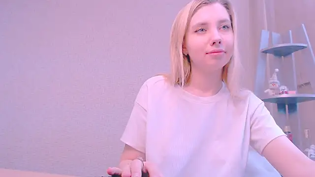 AliceFire  online show from January 28, 10:34 am