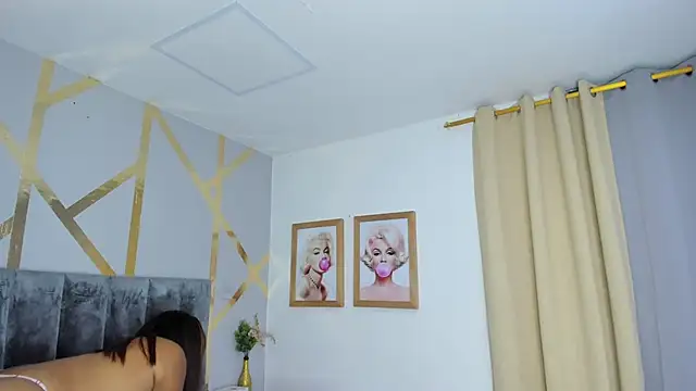 angelina castroo online show from December 17, 6:24 am