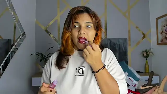 angelina castroo online show from February 22, 3:23 am
