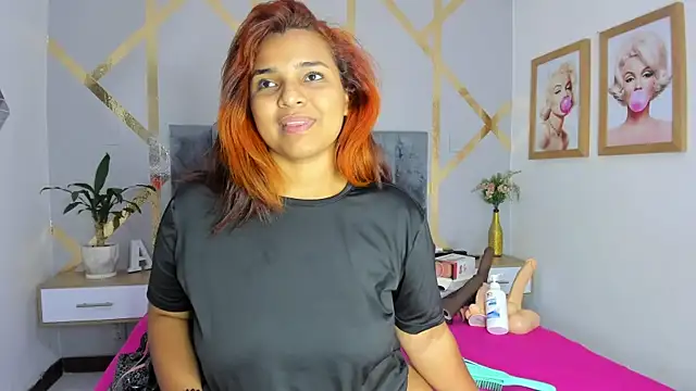 angelina castroo online show from March 13, 3:11 am