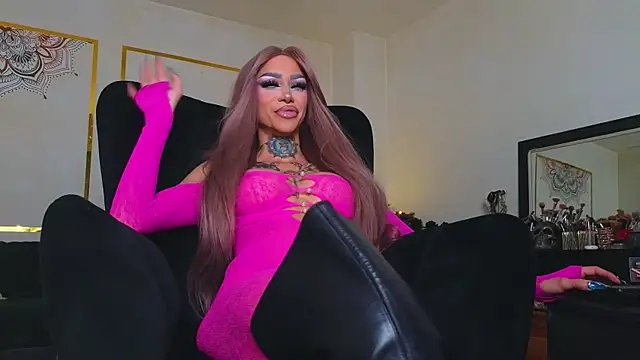 Snapshot of PandoraVolkov chatting on January 29, 7:57 am PandoraVolkov online show from January 29, 7:57 am