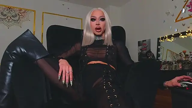 Snapshot of PandoraVolkov chatting on March 13, 12:56 pm PandoraVolkov online show from March 13, 12:56 pm