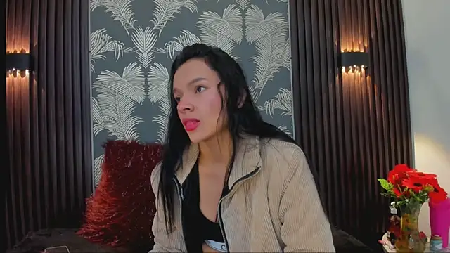 Snapshot of _shantal_smith chatting on October 6, 4:59 pm shantal smith online show from October 6, 4:59 pm