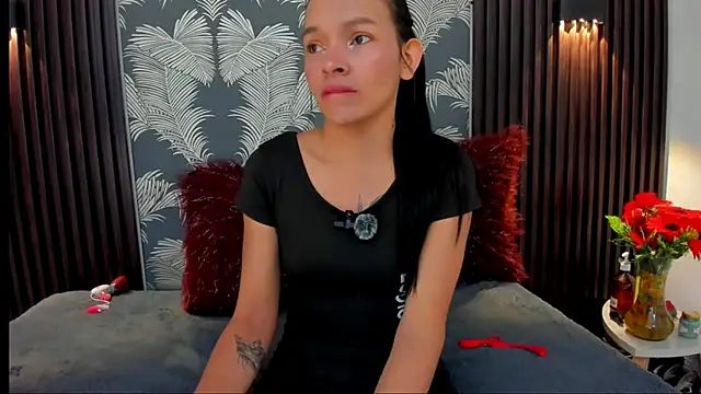 Snapshot of _shantal_smith chatting on October 7, 4:59 pm shantal smith online show from October 7, 4:59 pm