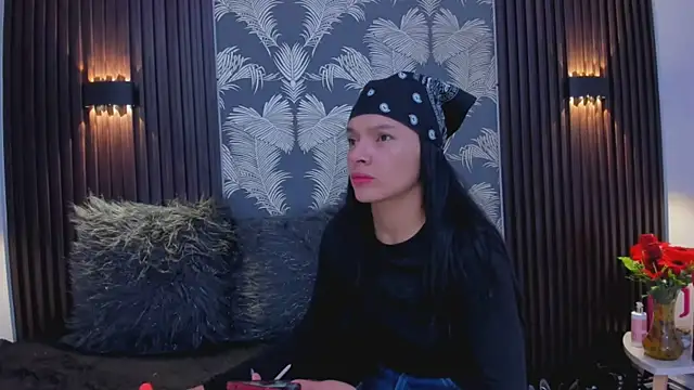 Snapshot of _shantal_smith chatting on October 19, 4:51 pm shantal smith online show from October 19, 4:51 pm