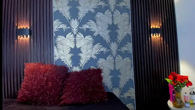 Snapshot of _shantal_smith chatting on October 31, 5:03 pm shantal smith online show from October 31, 5:03 pm