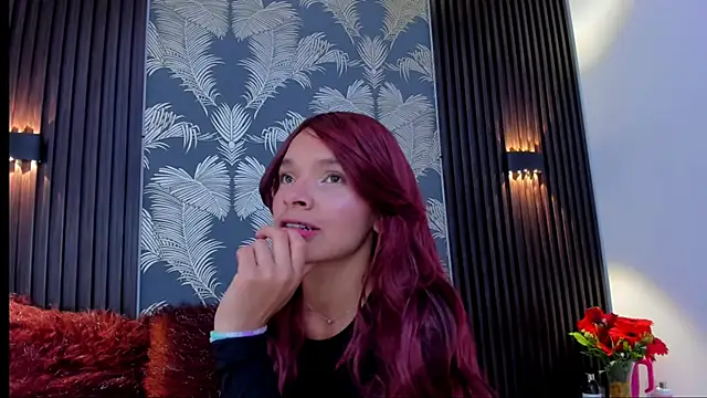 Snapshot of _shantal_smith chatting on November 4, 4:28 pm shantal smith online show from November 4, 4:28 pm