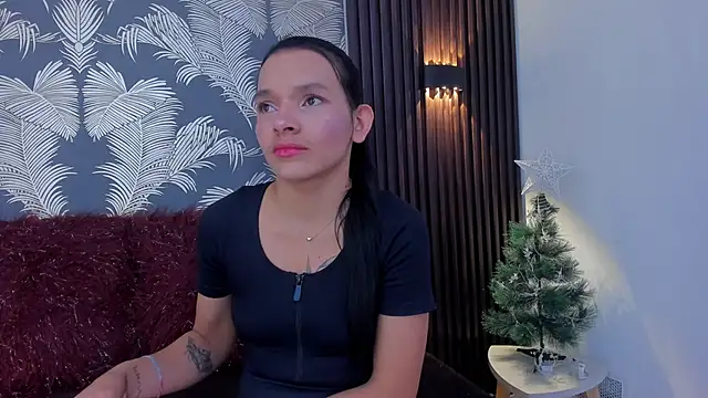 Snapshot of _shantal_smith chatting on November 13, 4:17 pm shantal smith online show from November 13, 4:17 pm