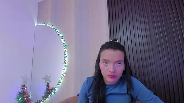 Snapshot of _shantal_smith chatting on December 2, 2:34 pm shantal smith online show from December 2, 2:34 pm