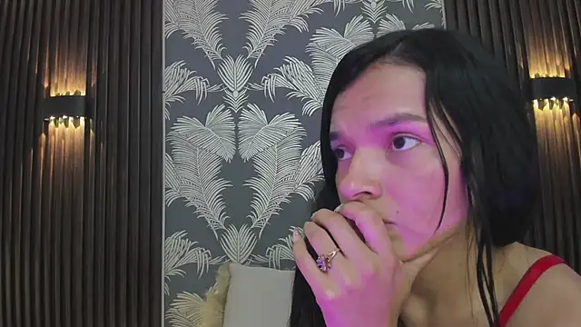 Snapshot of _shantal_smith chatting on December 13, 7:53 pm shantal smith online show from December 13, 7:53 pm