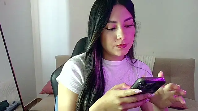 Lia 14  online show from June 11, 4:27 pm