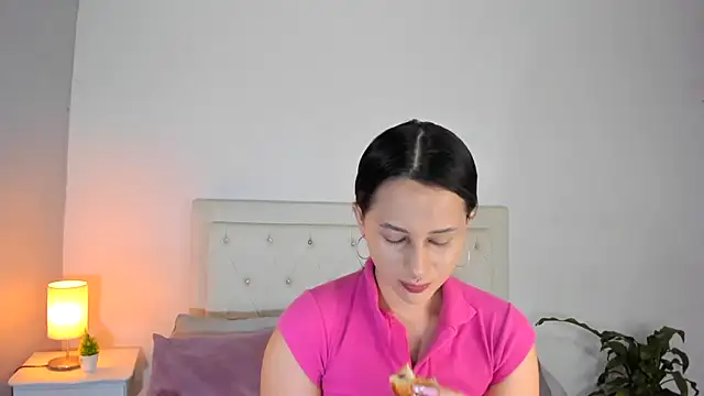 Snapshot of MELISSA_ALVAREZ chatting on October 29, 9:11 am MELISSA ALVAREZ online show from October 29, 9:11 am