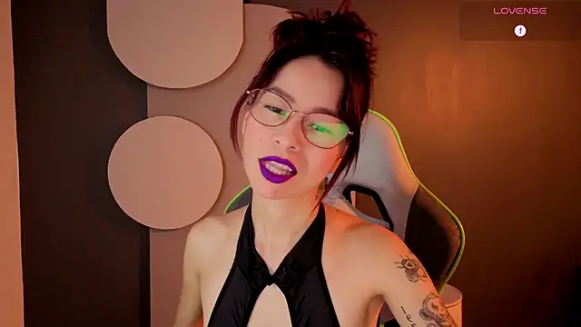 rosse 98  online show from May 22, 1:17 pm