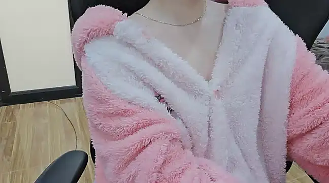 Kemmy babe20 online show from January 14, 6:02 am