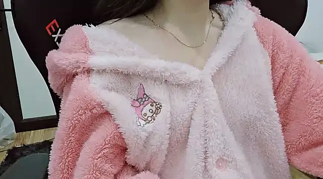 Kemmy babe20 online show from February 10, 7:47 am