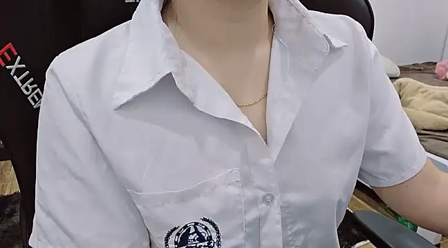 Kemmy babe20 online show from February 19, 8:44 am