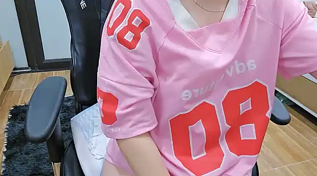 Kemmy babe20 online show from March 8, 3:56 pm