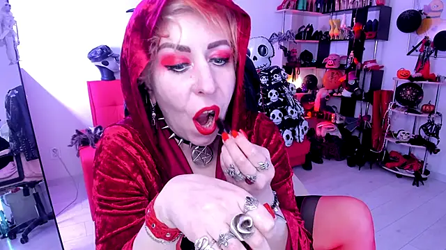 Snapshot of GinaMiracle chatting on October 30, 12:34 am GinaMiracle online show from October 30, 12:34 am