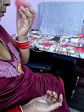reemacouple007 online show from June 7, 7:45 am
