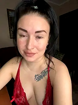 Roxana Bell online show from November 1, 12:18 pm